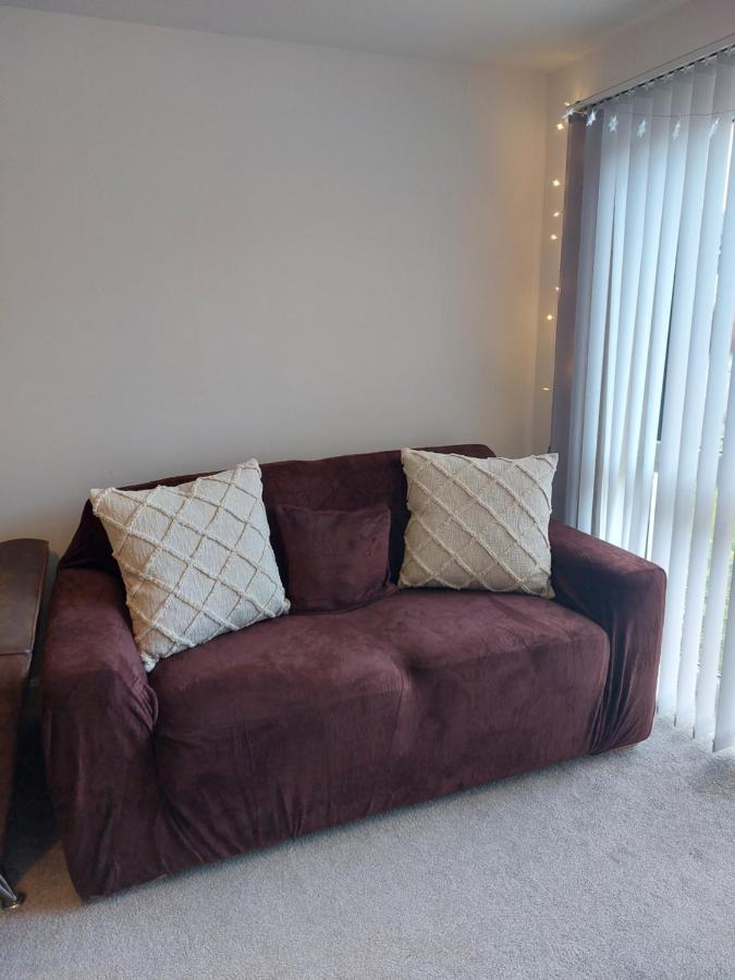 Beautiful 4-Bedroom House With Private Garden & Parking Edinburg Exteriör bild